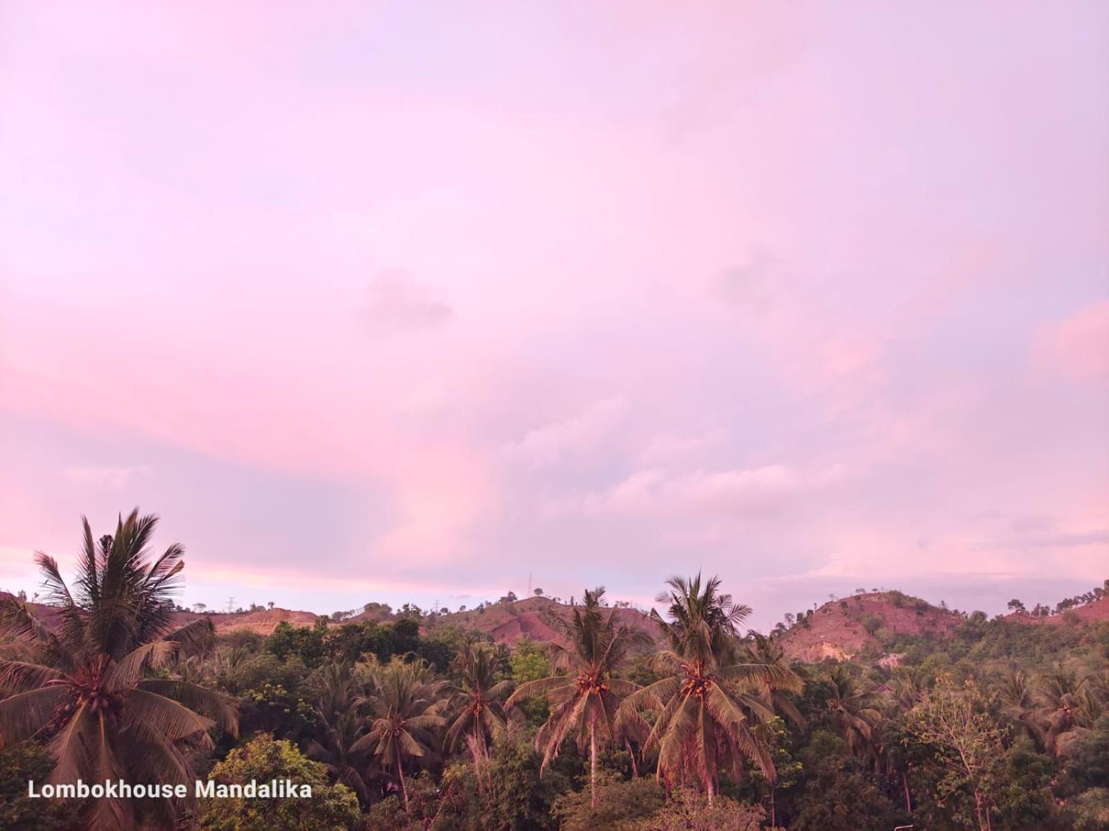 Lombokhouse Mandalika Ξενοδοχείο Kuta  Εξωτερικό φωτογραφία