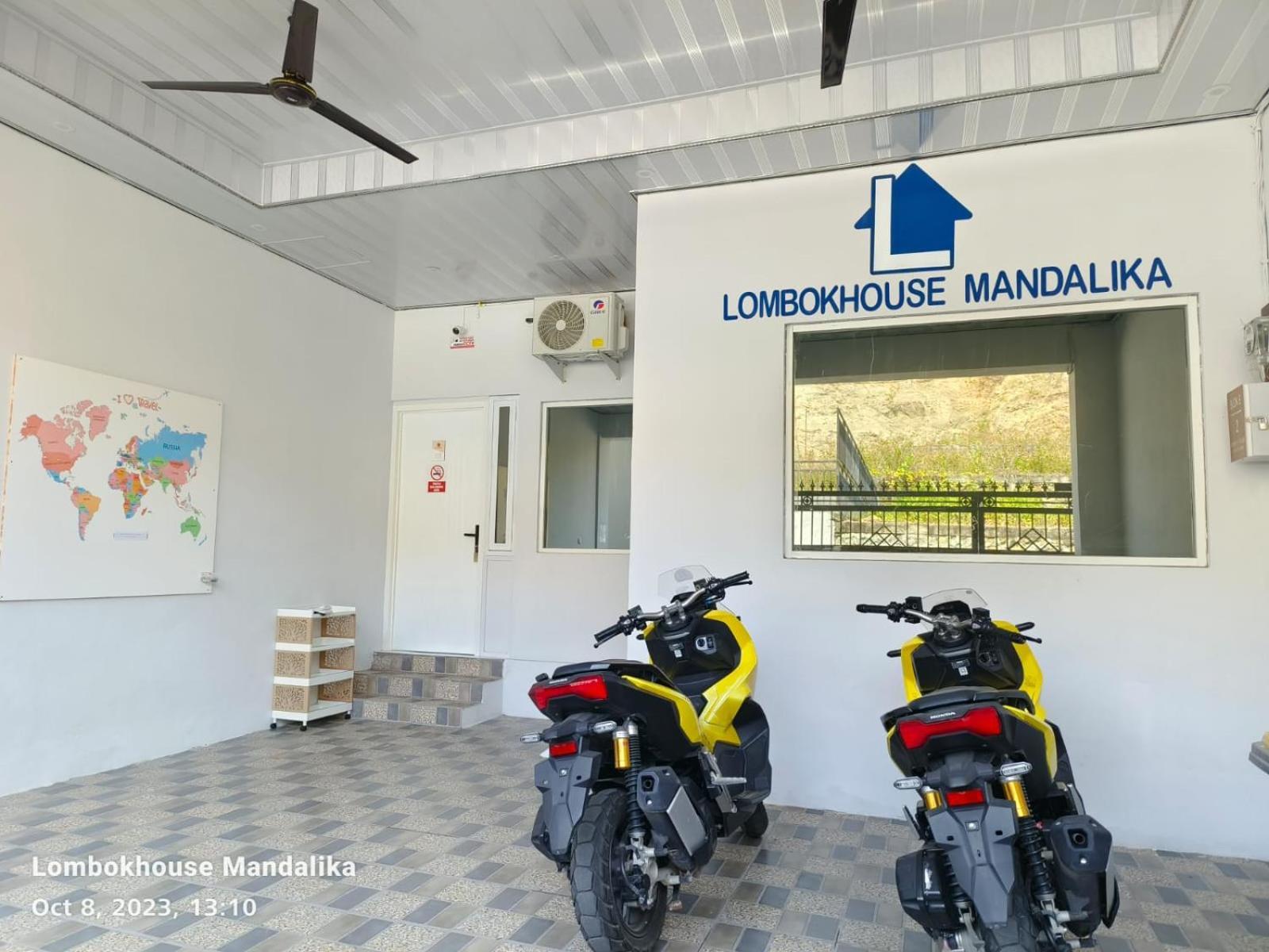 Lombokhouse Mandalika Ξενοδοχείο Kuta  Εξωτερικό φωτογραφία