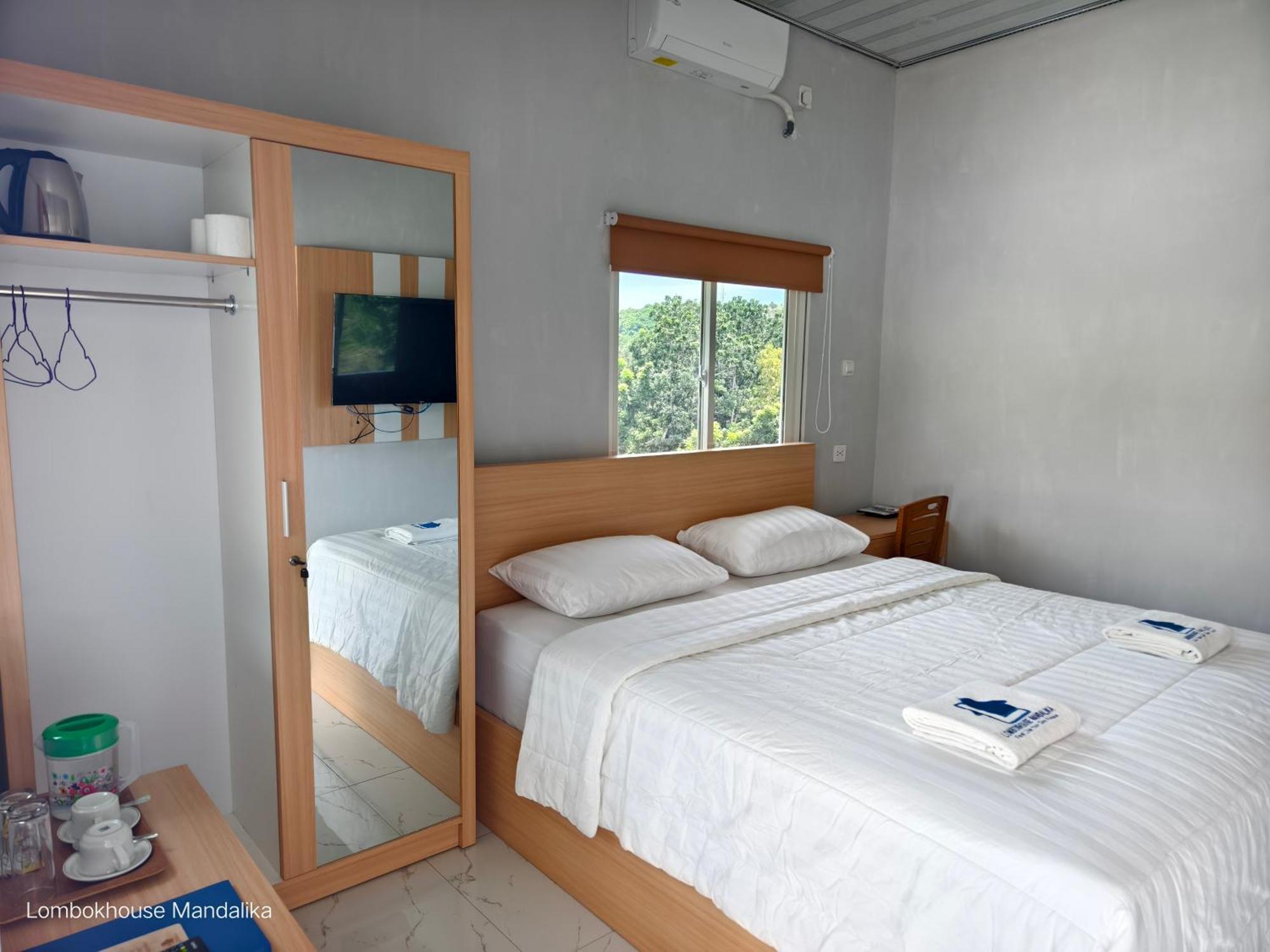 Lombokhouse Mandalika Ξενοδοχείο Kuta  Εξωτερικό φωτογραφία
