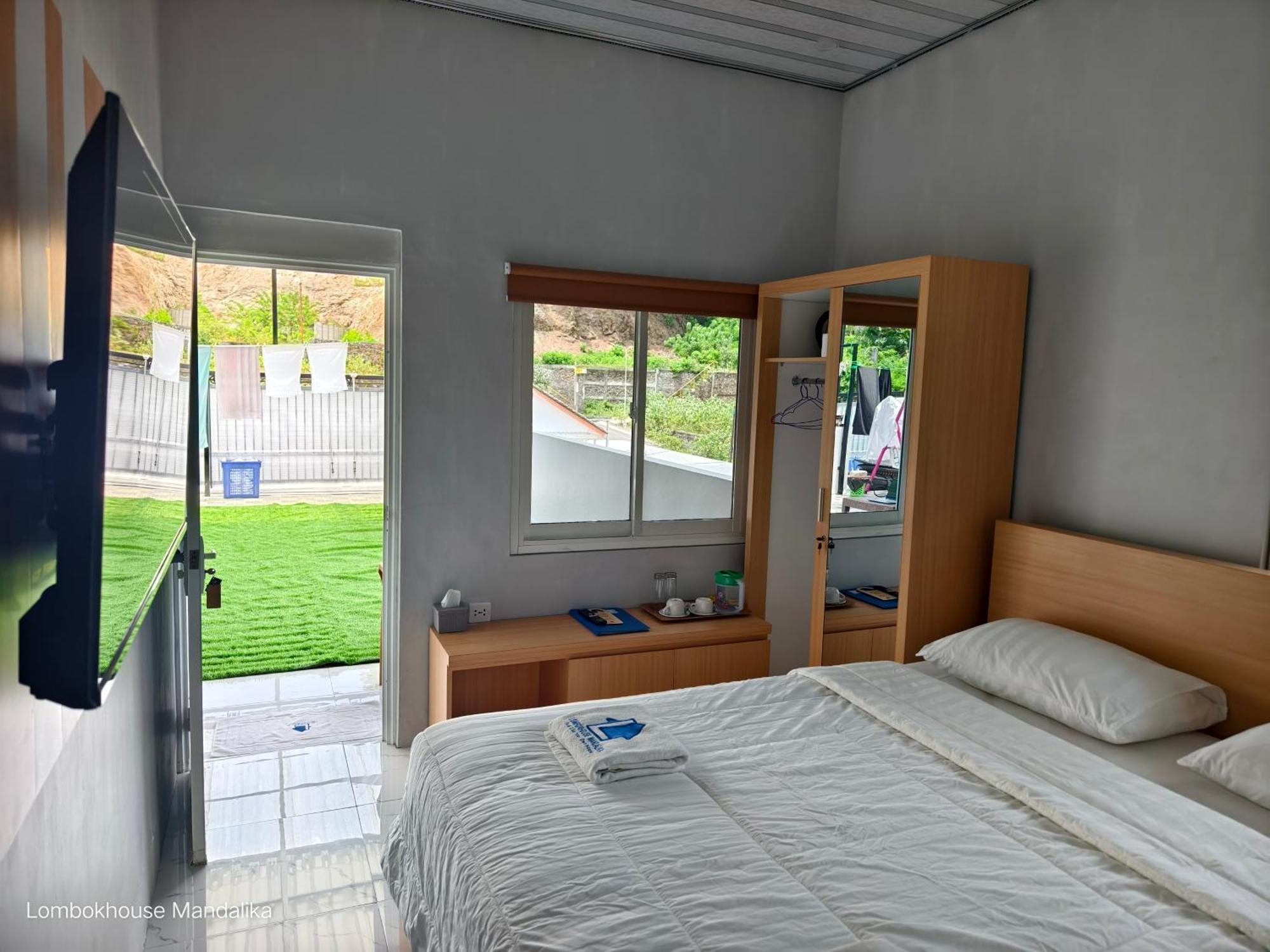 Lombokhouse Mandalika Ξενοδοχείο Kuta  Εξωτερικό φωτογραφία